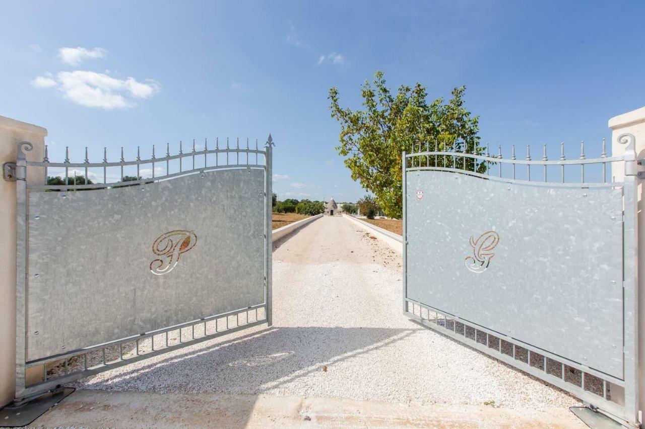 Villa Degli Ulivi Ceglie Messapica Luaran gambar