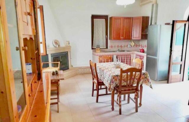 Villa Degli Ulivi Ceglie Messapica Luaran gambar